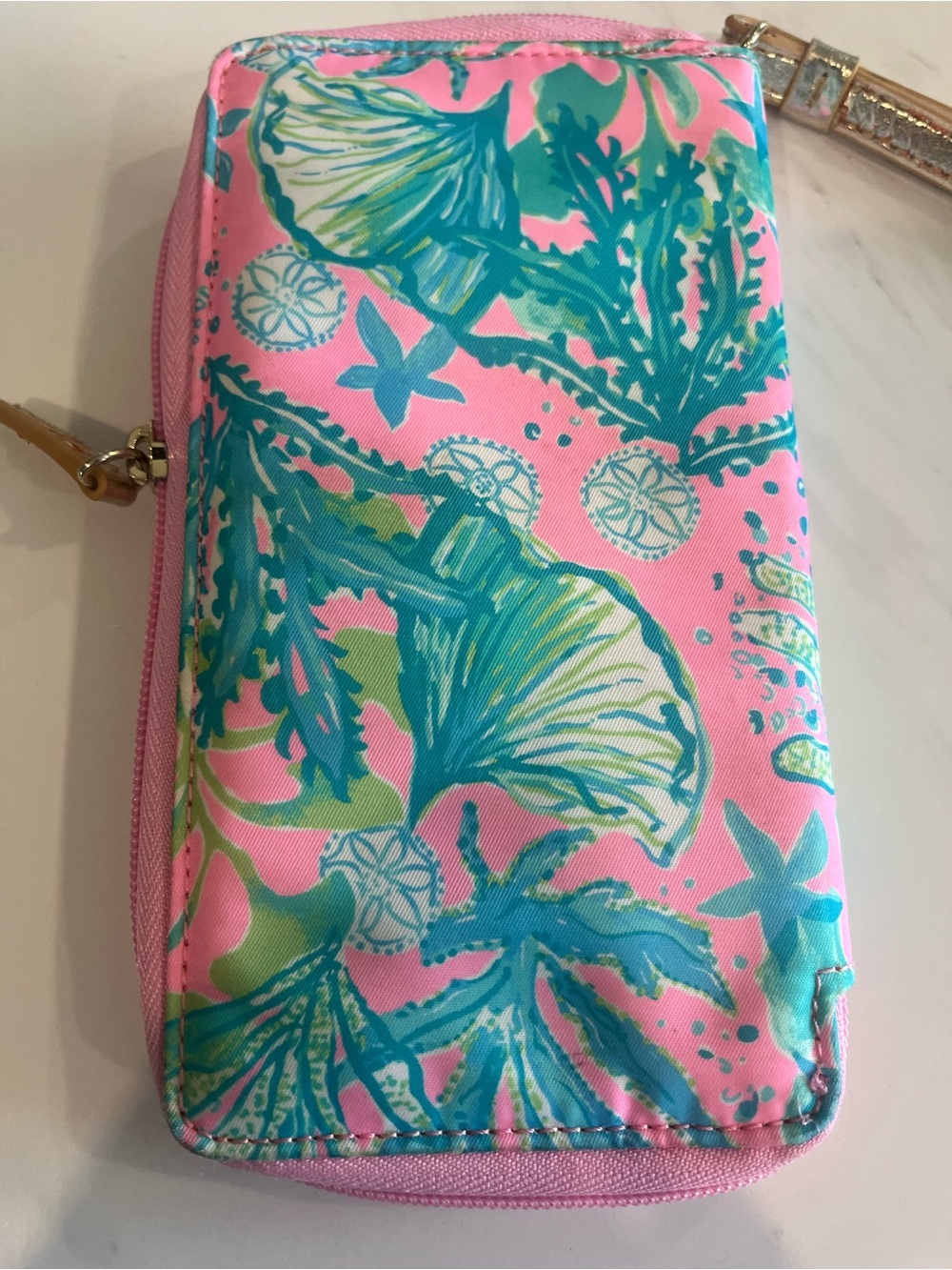 Lilly Pulitzer Pink Tropical Print Wristlet Wallet with Gold Strap - Picture 4 of 11
